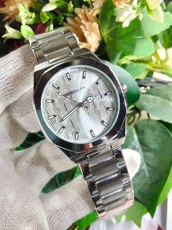 Patek Philippe Nautilus Steel Elegance